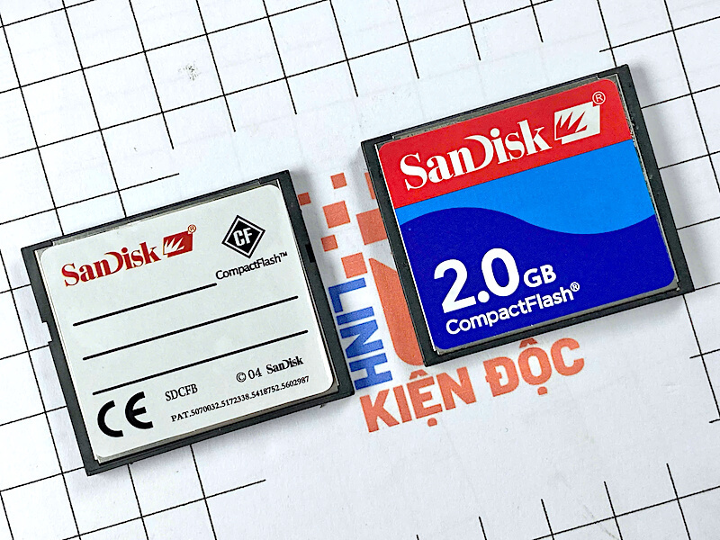 Thẻ nhớ 2GB