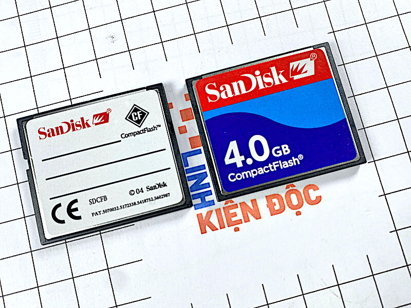Thẻ nhớ 4GB