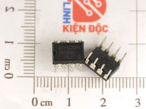 AT24C64N, 24C64N, 24C64 EEPROM DIP8