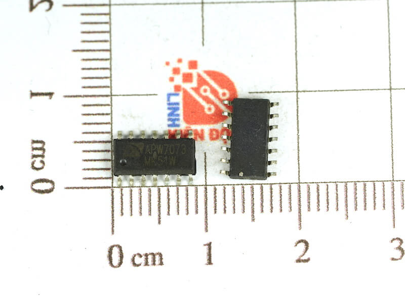 APW7073
