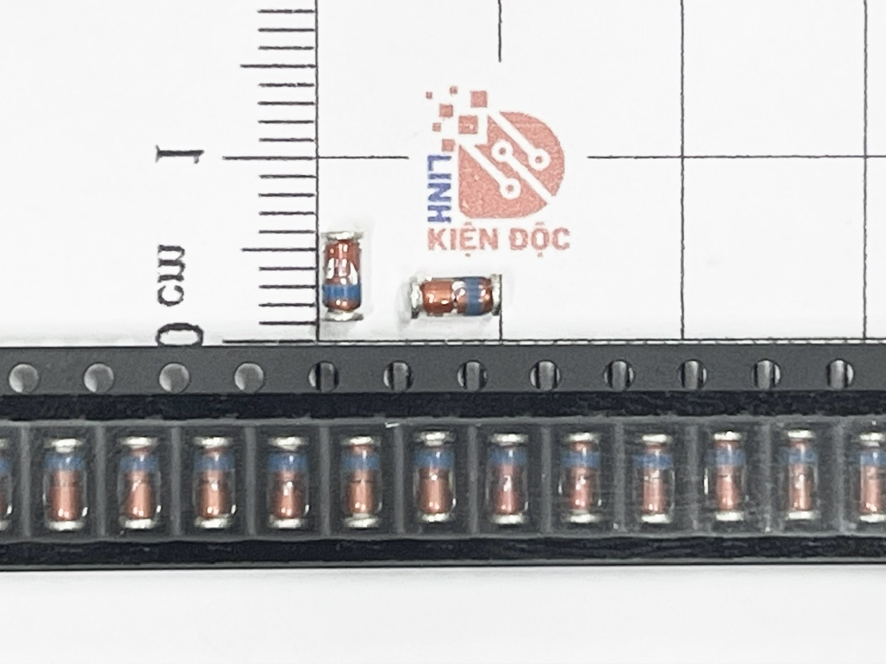 ZM4753A, 1N4753A Diode zenner 36V DO-41