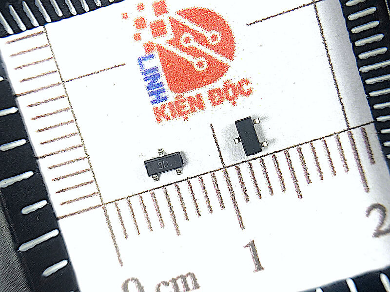 13001 sot 23