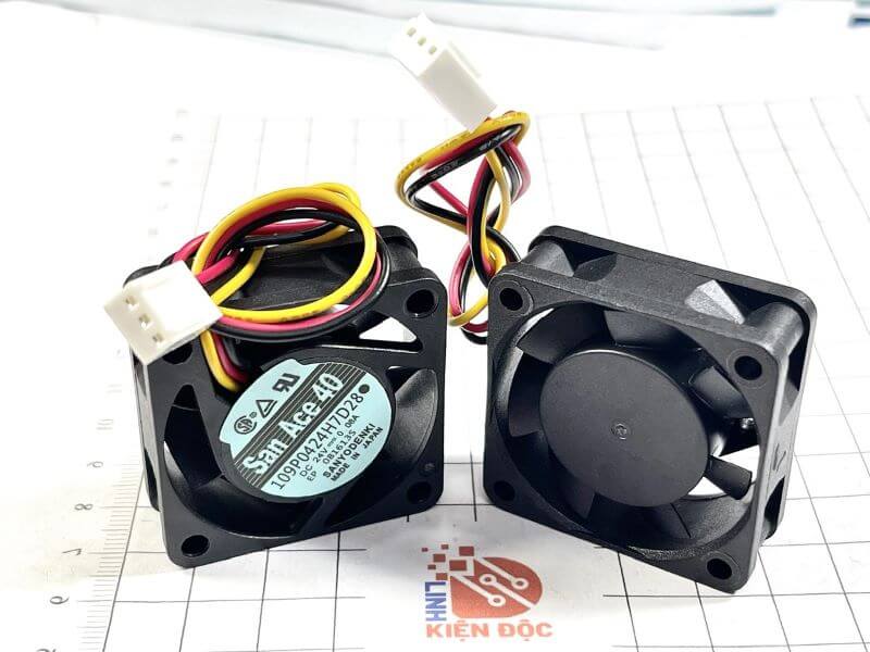 Quạt Sanyo 109P0424H7D28 24V/0.08A 40x40x15mm