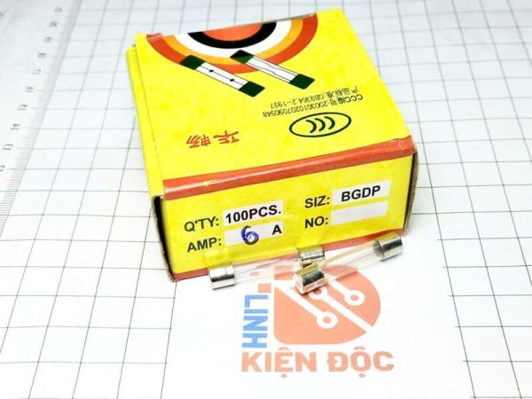 cầu chì ống thủy tinh 6A