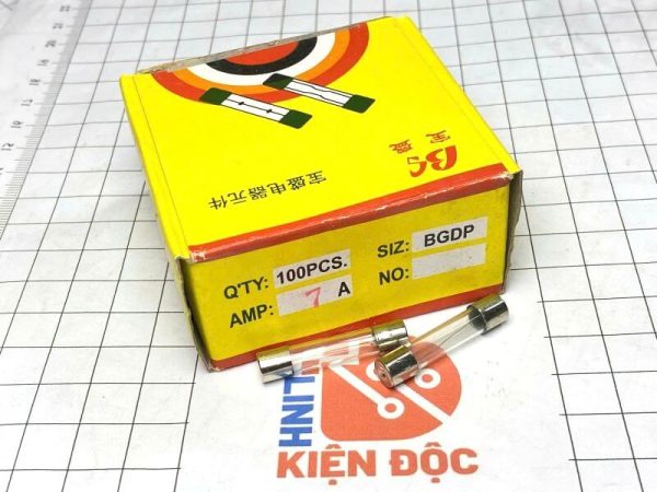cầu chì ống thủy tinh 7A