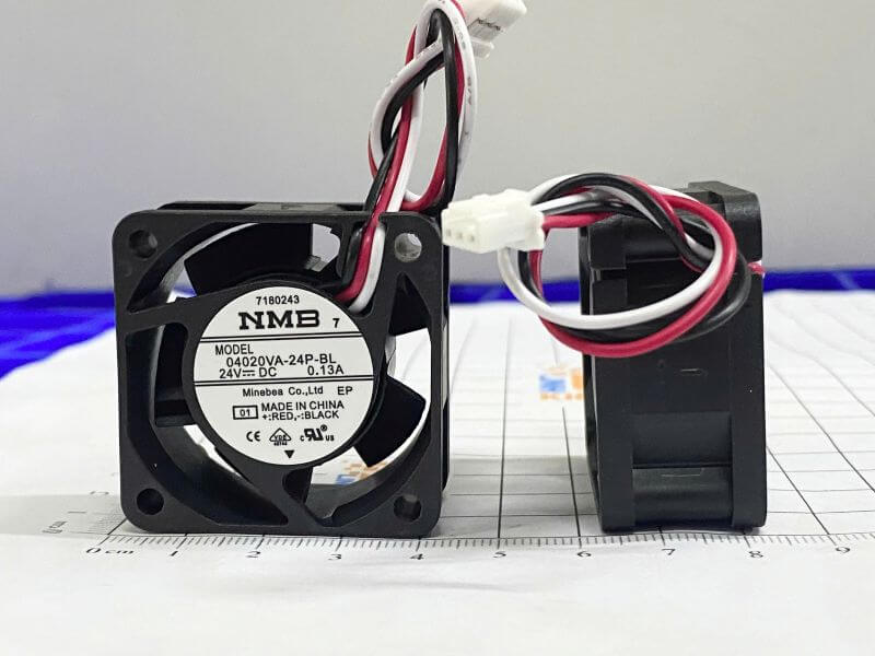 04020VA-24P-BL Quạt NMB 24V 0.13A kích thước 40*40*20MM 3 dây