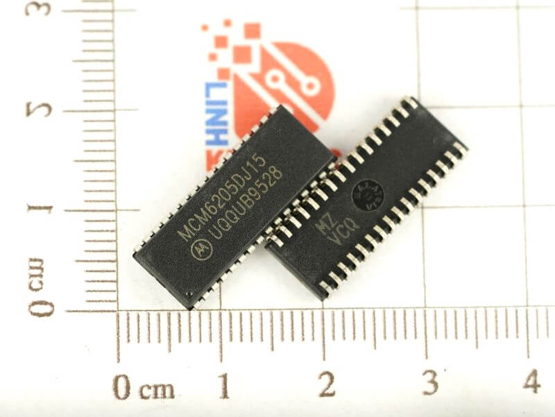 MCM6205DJ15_3