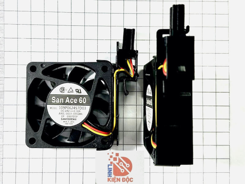 Quạt hút SANYO DENKI 109P0624S7D03 A90L-0001-0552#A 24V 0.08A kích thước 60x60x15mm