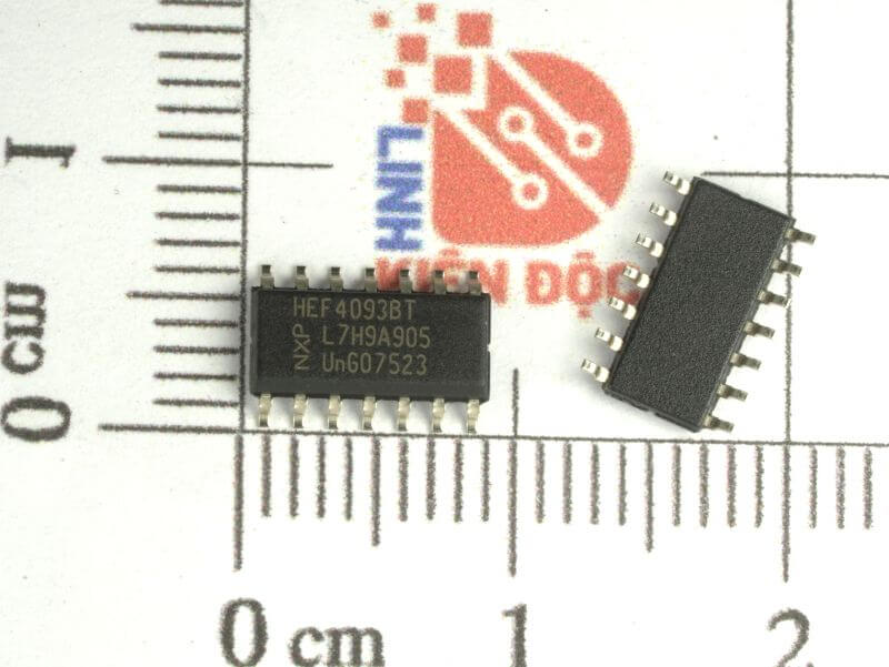 HEF4093BT 3 HEF4093BT