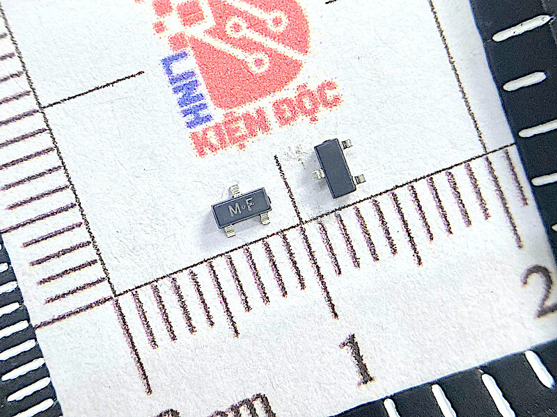 2SA1235A (MF)