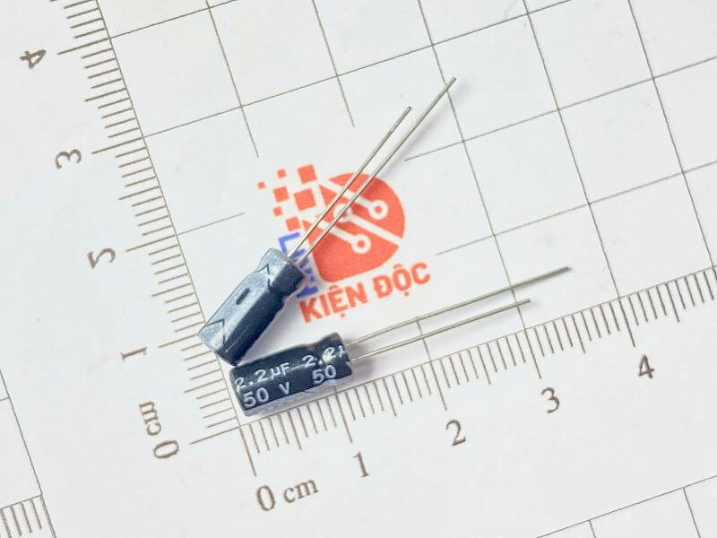 Tụ hóa 2.2uF 50V