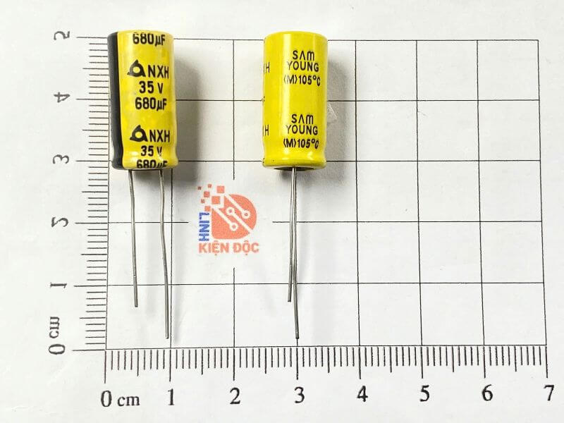 Tụ điện, tụ hóa 680uF 35V hàng chính hãng_2 Tụ điện, tụ hóa 680uF 35V hàng chính hãng_1