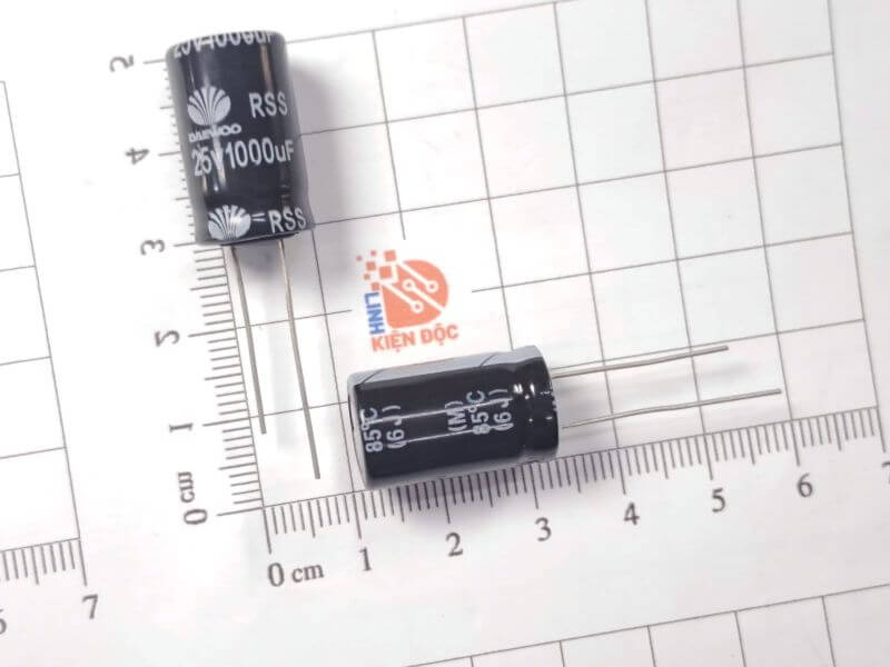 Tụ hóa DAEWOO 1000uF 25V 12×20.5mm hàng chính hãng_1