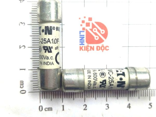 Cầu chì sứ BUSSMANN 25A 600V FWC-25A10F Kích Thước 10x38mm