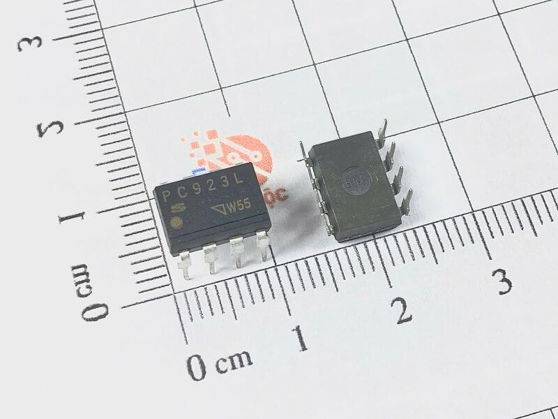 PC923 DIP 8