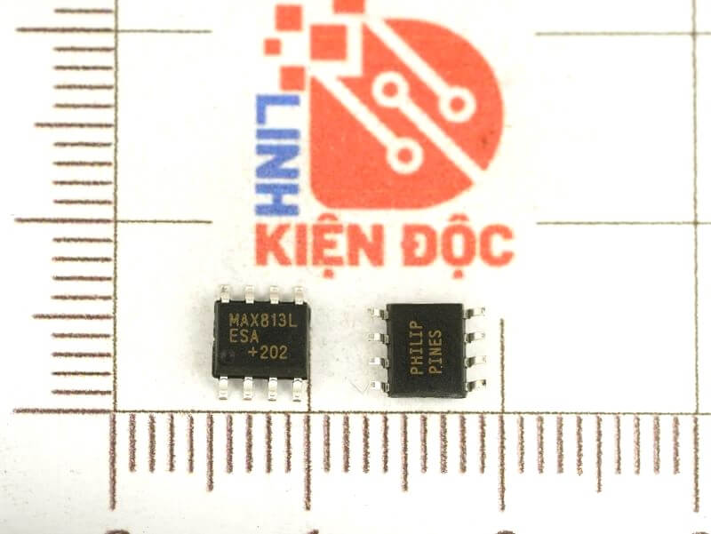 MAX813L