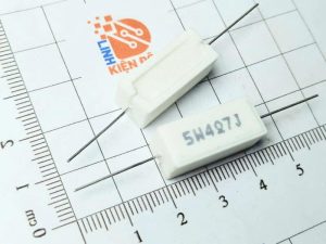 Điện trở sứ 5W 4.7R chân nằm ngang _2