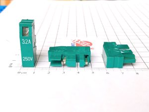 Cầu chì HP32 3.2A 250V Fanuc Daito