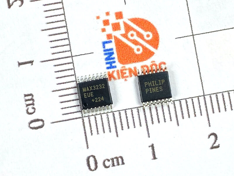 MAX3232EUE TSSOP-16