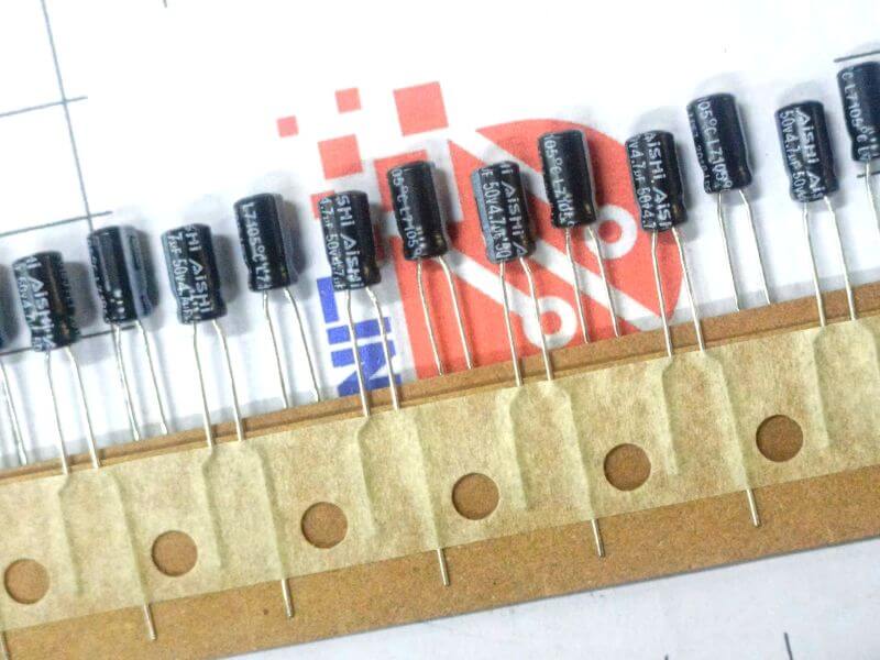Tụ hóa 4.7uF 50V AiSHi 4x7mm