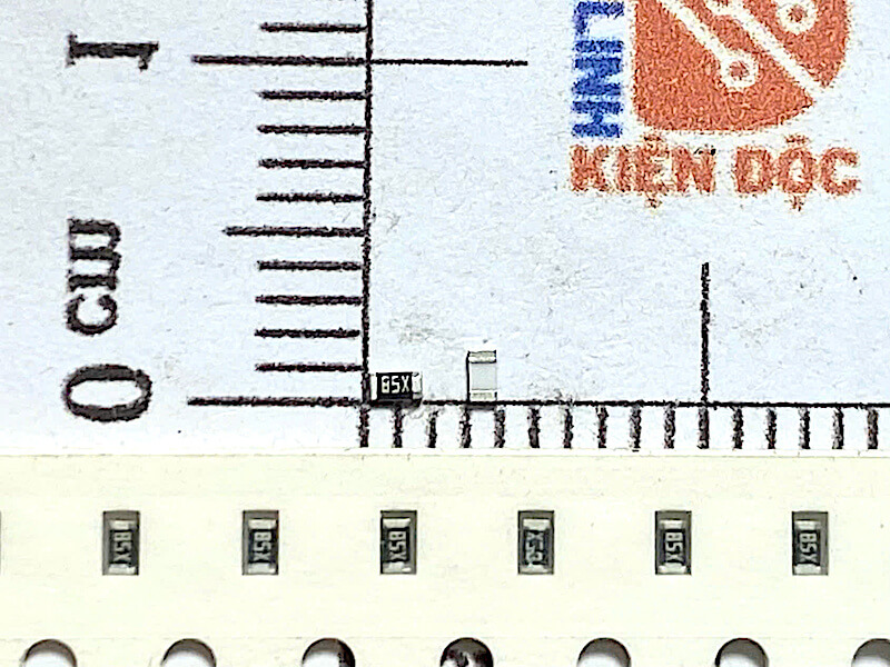 Điện trở dán 0603 75R