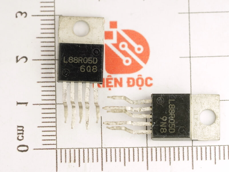 L88R05D'