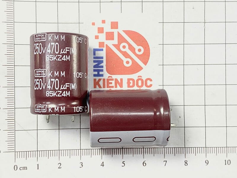 Tụ lọc nguồn NIPPON 470uF 250V 25x35mm Tụ lọc nguồn NIPPON 470uF 250V 25x35mm