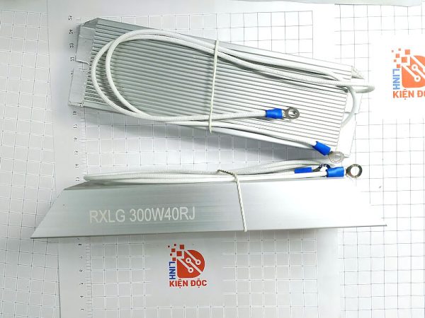 300W40RJ
