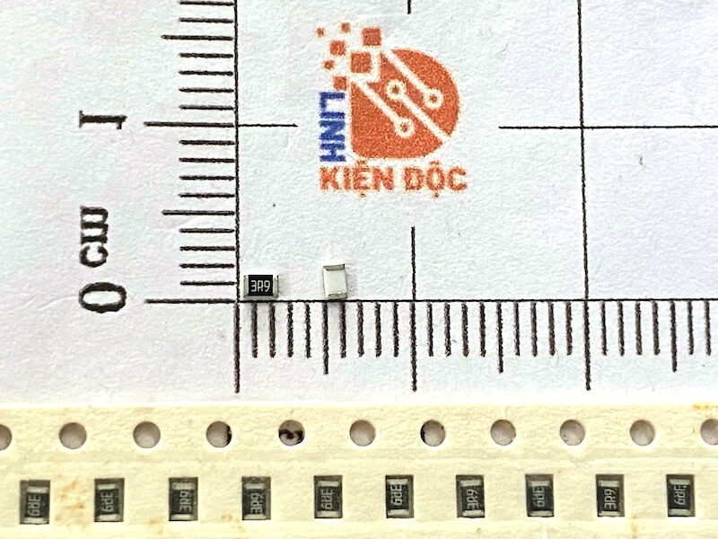 Điện trở dán 0805 3.9R