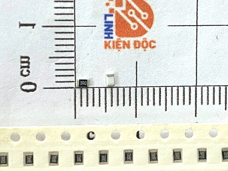 Điện trở dán 0805 3r