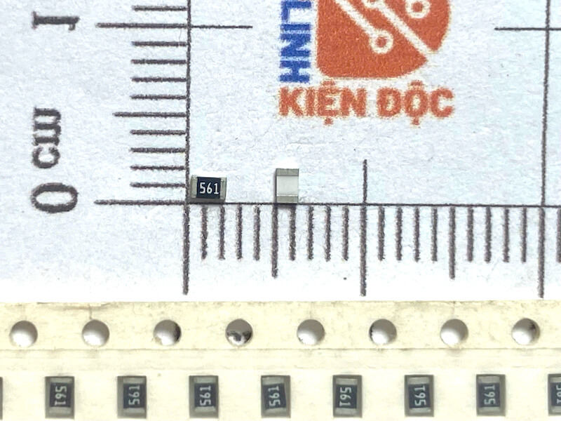 Điện trở dán 0805 560R