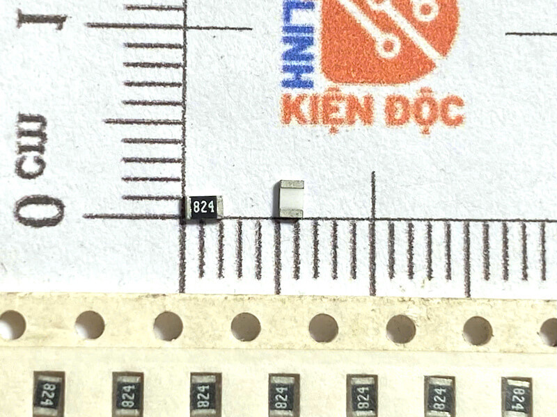 Điện trở dán 0805 820K