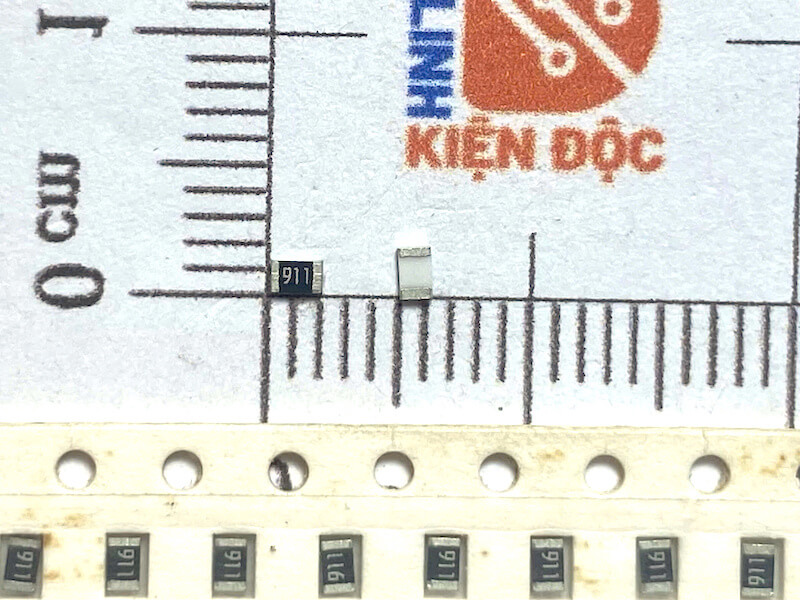 Điện trở dán 0805 910R