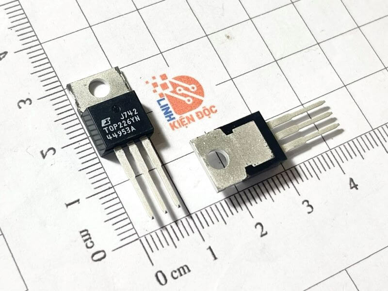 IC nguồn TOP226YN công suất 125w TO-220 Nhập Khẩu chính hãng