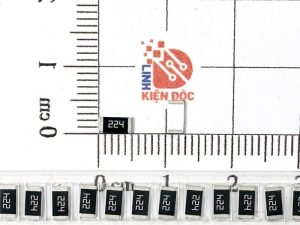 Điện trở dán 2010 220K 224 0.5W 5% (dây 10 chiếc)