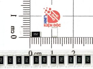 Điện trở dán 2010 3.9K 392 0.5W 5% (dây 10 chiếc)