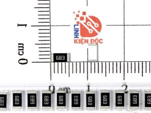 Điện trở dán 2010 68K 683 0.5W 5% (dây 10 chiếc)