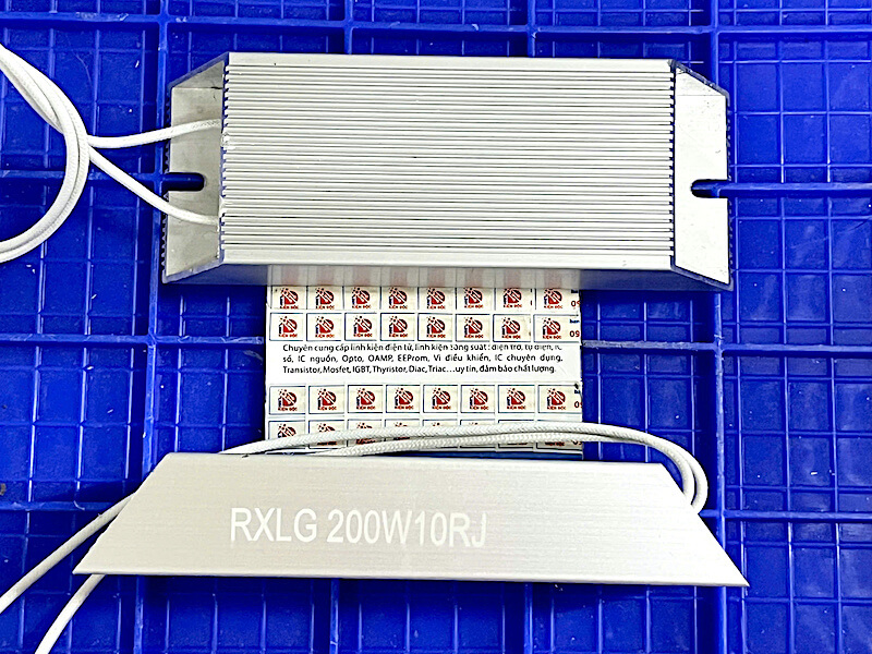 Điện trở xả RXLG 200W 10R vỏ nhôm 165x60x30mm