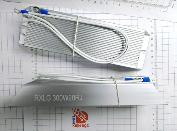 300W20R