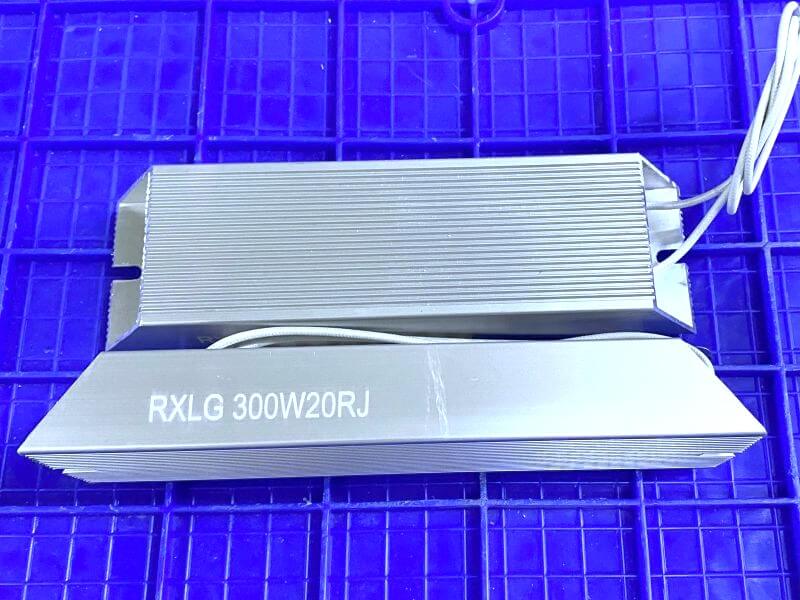 Điện trở xả RXLG 300W 20R vỏ nhôm 215x60x30mm