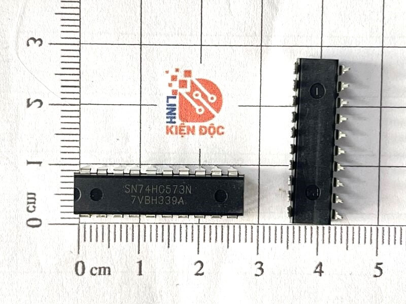 74HC573N, 74HC573 IC số hãng DIP-20 Nhập khẩu