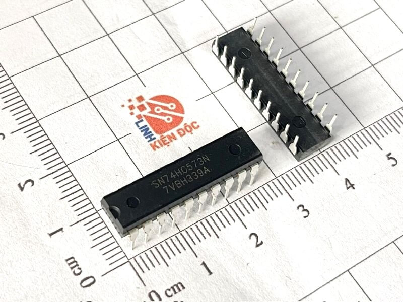 74HC573N, 74HC573 IC số hãng DIP-20 Nhập khẩu - Ảnh 2
