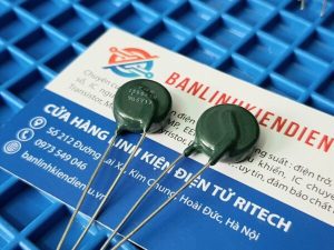 Tụ chống sét Varistor 15G821K 820V 15mm