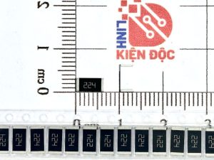 Điện trở dán 2512 220K 224-1W 5% (dây 10 chiếc)