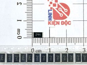 Điện trở dán 2512 240K 244-1W 5% (dây 10 chiếc)