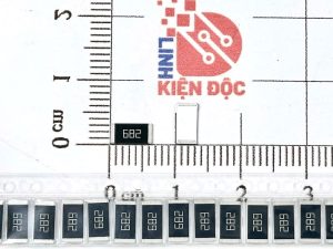 Điện trở dán 2512 6.8K 682-1W 5% (dây 10 chiếc)