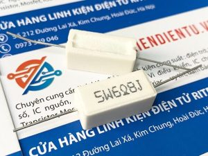 Điện trở sứ 5W 6.8R 5% chân nằm ngang
