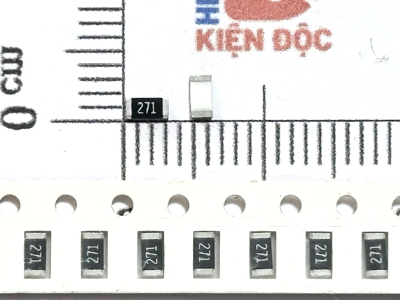 Điện trở 1206 270R