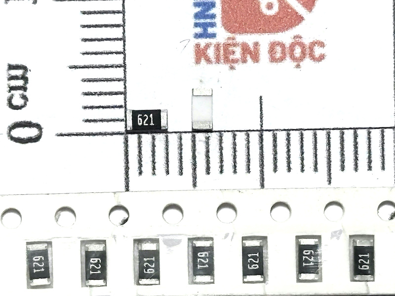Điện trở 1206 620R