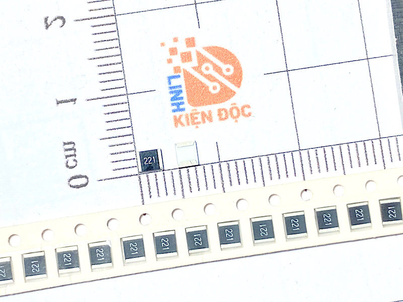 Điện trở 1210 220R